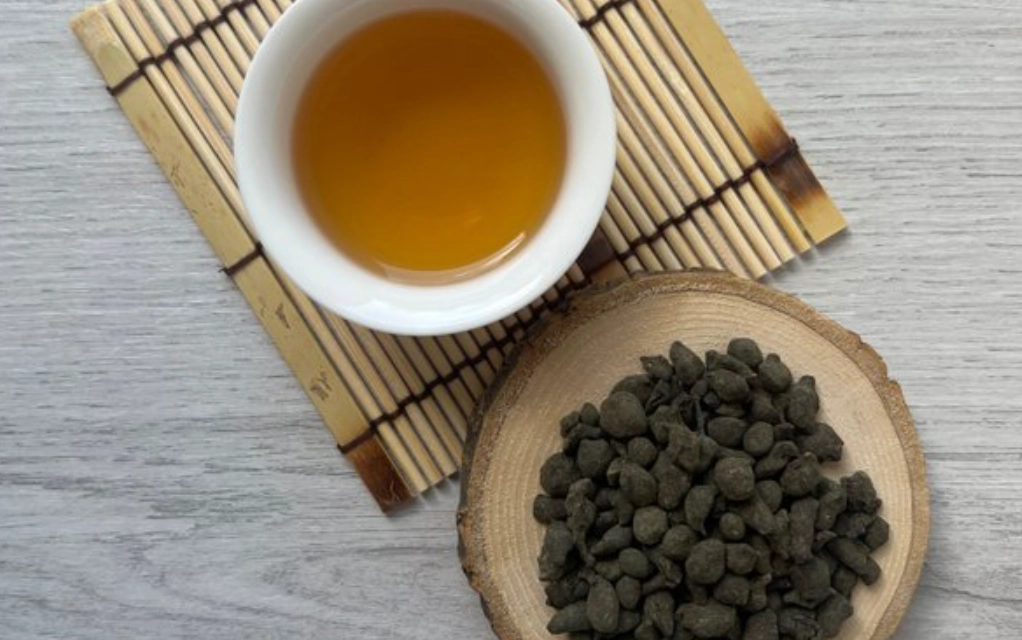 人參烏龍茶功效全攻略：從提神到養生的終極指南