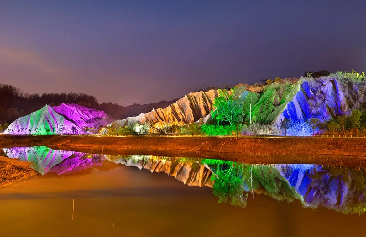 田寮月世界附近景點