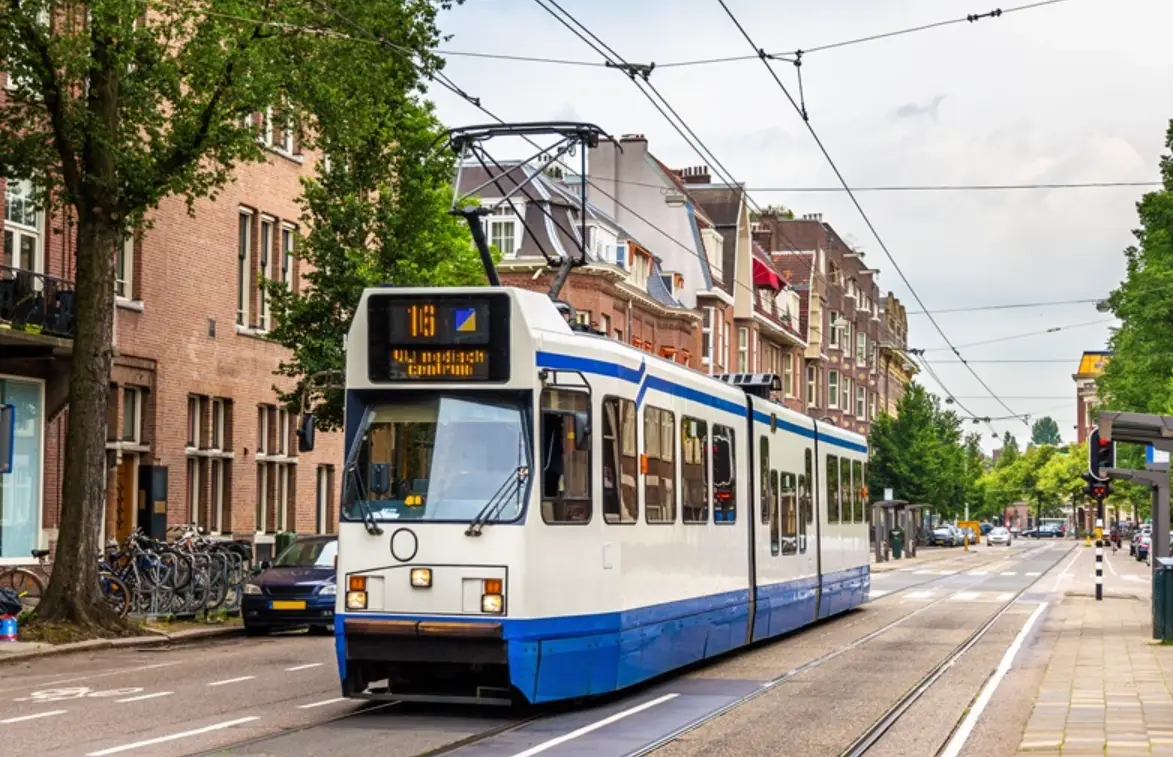 阿姆斯特丹到根特交通