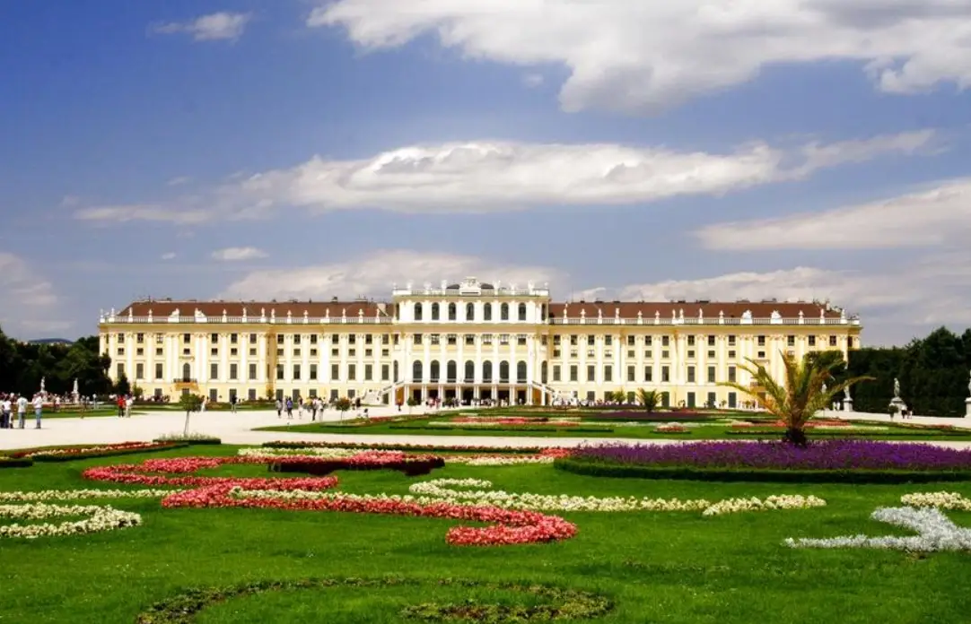 熊布朗宮門票價格