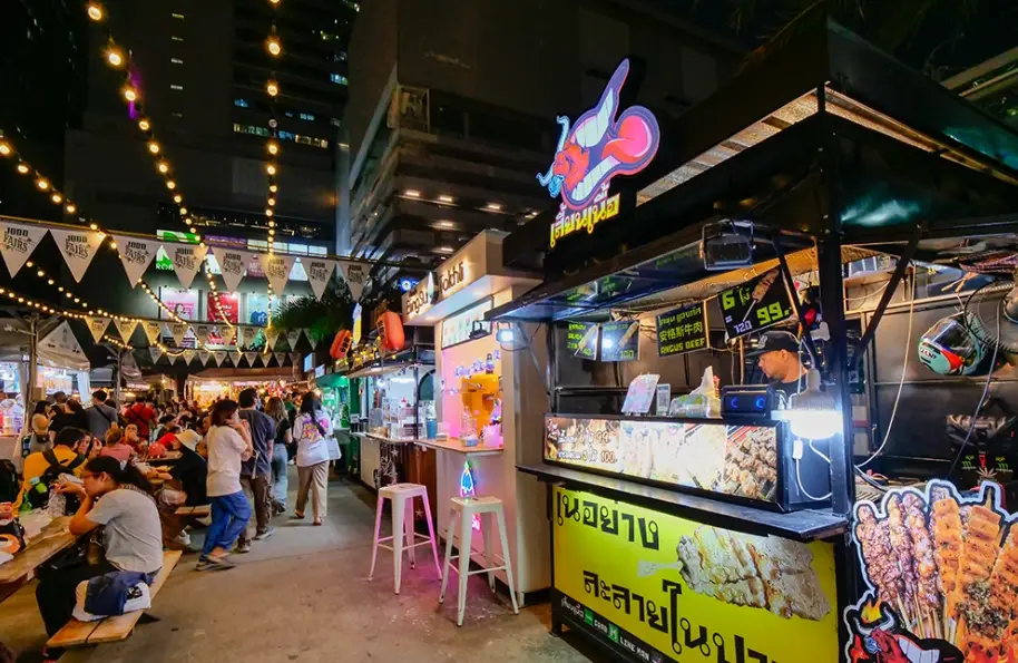 曼谷夜市美食 曼谷夜市美食