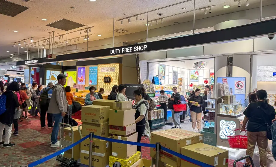 福岡機場免稅店必買
