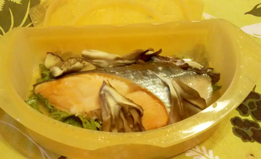 鮭魚蒸幾分鐘