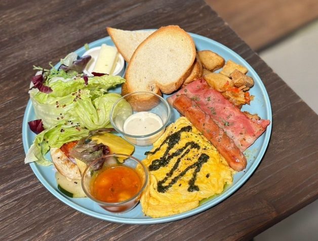 高雄大遠百附近早午餐