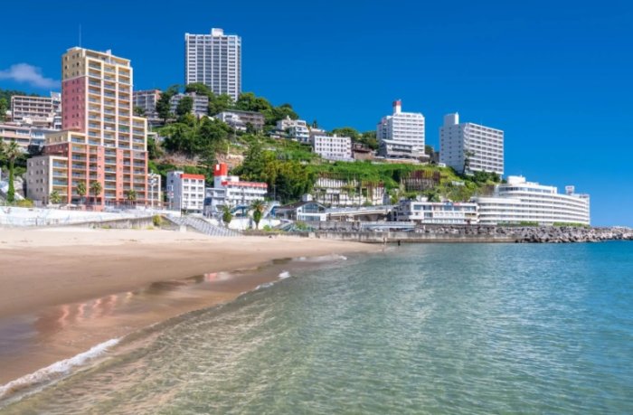 大遠百附近美食