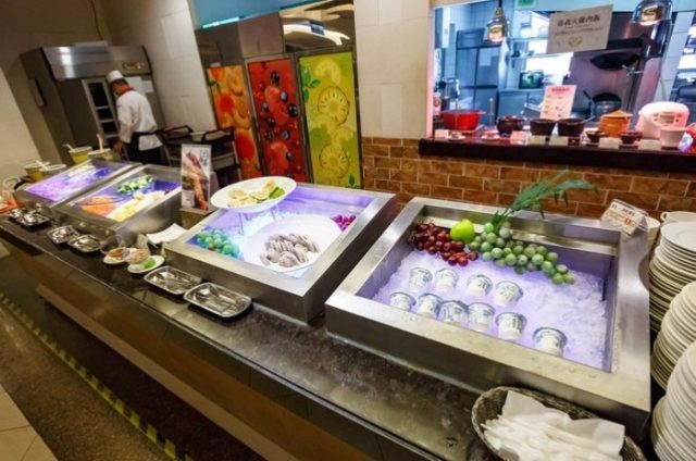 耐斯百貨自助餐