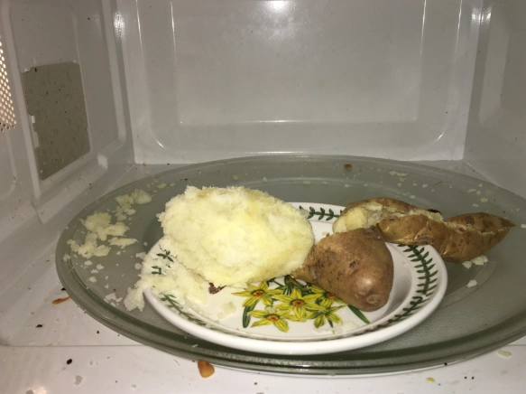 馬鈴薯微波爆炸