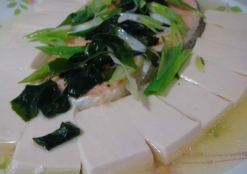 蒸鮭魚豆腐營養