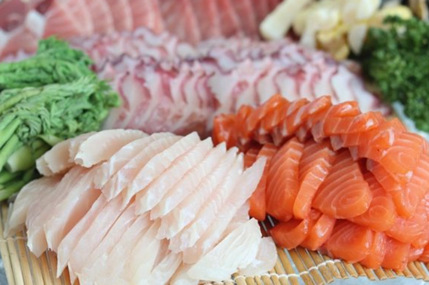 楠梓生魚片餐廳