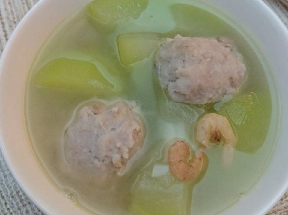 節瓜貢丸湯做法