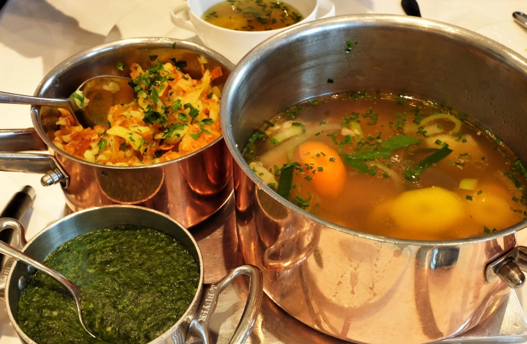 維也納美食餐廳 維也納美食餐廳